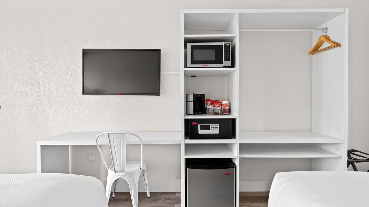 Developer & Airport Jax, A Baymont By Wyndham Hotel 3*