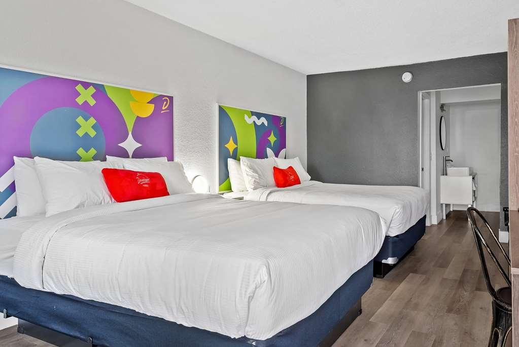 Developer & Airport Jax, A Baymont By Wyndham 3*